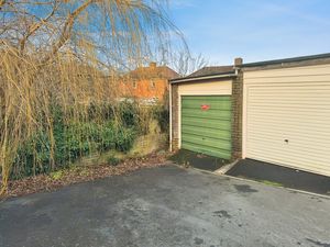 Photo 10- click for photo gallery